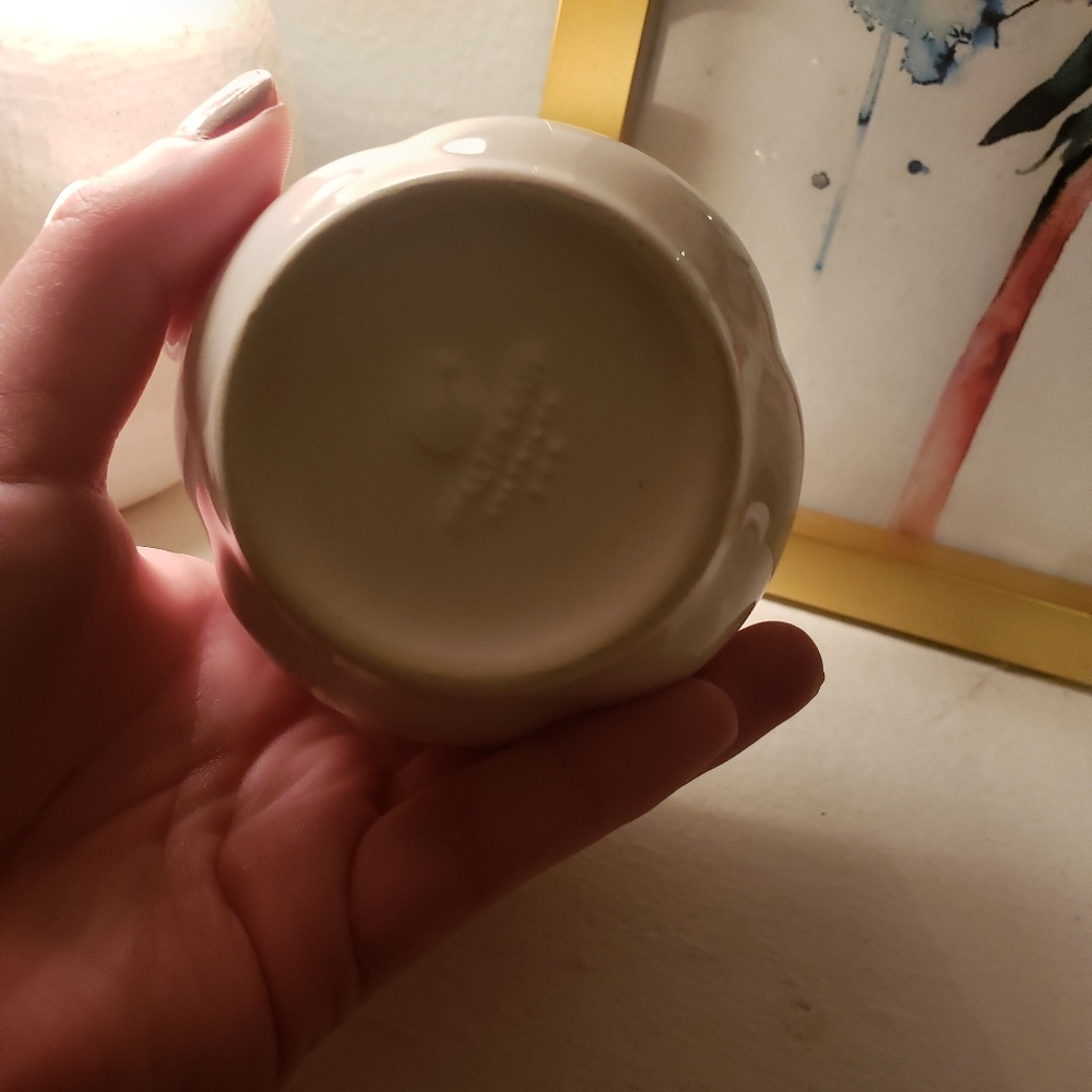 5 Piece Tea Cup Set - Picture 14 of 15